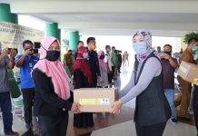 Antisipasi Lonjakan Harga Kebutuhan Pokok, Wagub Chusnunia Chalim Buka Operasi Pasar Bersubsidi di Pringsewu