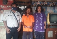 PD IWO Pesisir Barat, kembali salurkan tali asih dari Gubernur Lampung untuk salah satu warga yang lagi Viral di Medsos selama ini,”Surisno (40) dan Ibu Armi
