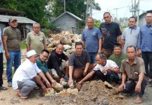 Peletakan batu pertama Rumah Tahfidz Ar Rahmat di Dusun Ampai Desa Negeri Sakti Kabupaten pesawaran.