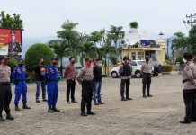 Brimob Polda Lampung Melaksanakan Memberikan Himbauan Tentang Cara Hidup New Normal
