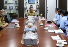 Gubernur Dukung Terobosan Dirjen Imigrasi yang Melakukan Jemput Bola Pembuatan Paspor melalui Program “Easy Passport”