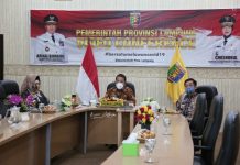 Melawan Corona dalam Webinar bertajuk Pekon/Tiuh Pekhang Melawan Corona di Bumi Ruwa Jurai