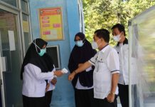 Pjs. Bupati Pesisir Barat Tinjau Rapid Test Anggota Pengawas Tempat Pemungutan Suara Di 3 Kecamatan