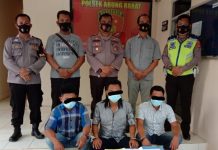 Di duga peras Kades “Tiga oknum LSM Anti Korupsi Lampura” di Ciduk Polsek Abung Barat