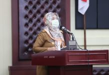 Kerja Keras Gubernur Arinal dan Seluruh Jajaran Tangani Covid-19 Hasilkan Dana Insentif Daerah dari Pusat, Wagub Nunik Distribusikan 1,34 juta Masker ke Seluruh Lampung