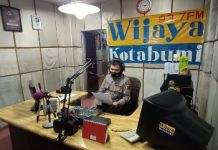 Sosialisasi Penerimaan Polri SIPSS 2021, Polres Lampung Utara Talk Show di Radio Wijaya