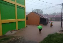 “Banjir Kembali Melanda Perumahan Nuwo Mapan kelapa tujuh”