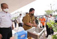 Pastikan Prokes”Gubernur Arinal Tinjau Sejumlah Titik Simpul Transportasi