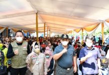 Gubernur Arinal Djunaidi Tinjau Vaksinasi Massal, Beri Apresiasi Masyarakat untuk Ikuti Vaksinasi