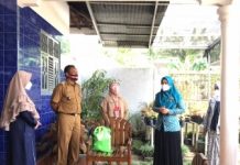 Tim Penggerak PKK Bersama Ikatan Bidan Indonesia,(IBI)Lakukan Homecare kepada Ibu Hamil.