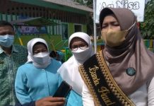 Kunjungan BundaPaud,Silfia Naharani Wahdi di Dampingi Ketua Himpaudi Meninjau Simulasi KBM Beberapa TK di Kota Metro.