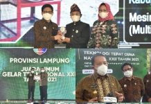 Gubernur Arinal Djunaidi Terima Penghargaan pada Gelar Teknologi Tepat Guna Nasional XXII