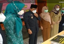 Wahdi Sirradjudin Mencanangkan Deteksi Dini Faktor Resiko Penyakit Tidak Menular dan Kanker Leher Rahim
