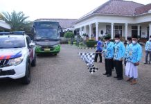 Bupati H. Budi Utomo, S.E., M.M.,Melepas Kafilah MTQ Kabupaten Lampung Utara