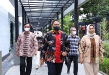 Kunker ke BBLK Semarang, Ketua Dekranasda Riana Sari Kirim Perancang Busana Muda Lampung