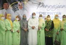 Ketua TP. PKK Provinsi Lampung Hadiri Pengajian di Kabupaten Pesawaran