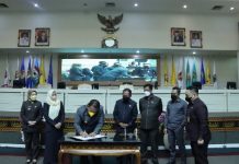 Gubernur Bersama Pimpinan DPRD Provinsi Lampung Tandatangani Pertanggung Jawaban APBD Tahun Anggaran 2021