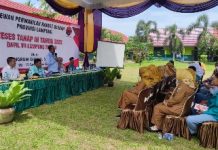 Ketua DPRD Lampung,Melihat Kondisi Sekolah SMA N 1 Way Pengubuan