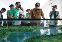 Peringati Hari Bakti PUPR ke-77, Gubernur Arinal Djunaidi Lakukan Penanaman Pohon