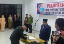 Pj Bupati Mesuji, Sulpakar Lantik 6 Pejabat Eselon II