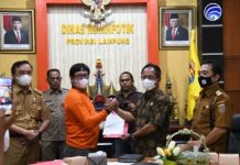 Ketua DPRD Lampung didampingi Kadis Tenaga Kerja terima Federasi Serikat Pekerja Metal Indonesia (FSPMI)