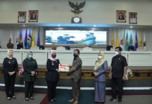 Wagub Chusnunia Sampaikan Raperda APBD Anggaran 2023 pada Rapat Paripurna DPRD Provinsi Lampung