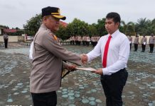 49 Personel Polres Mesuji Terima Penghargaan