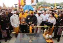 Gubernur Resmikan Pura Catur Parhyangan Maha Gotra Pasek Sanak Lampung Tengah