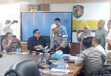 Warga Yang Dirugikan Pernyataan Madih Hadir Di Dirkrimum Polda Metro Jaya