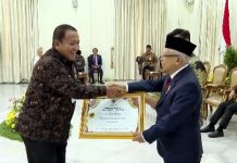 Wapres K.H Ma’ruf Amin Serahkan Penghargaan Adhikarya Nararya Pembangunan Pertanian kepada Gubernur Arinal