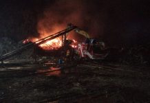 Empat Hari Berlalu, Si Jago Merah di Pabrik Triplek Mesuji Masih Berkobar