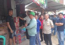 Pemkab Mesuji Tinjau Gedung Pasar Baru dan Cek Harga Sembako