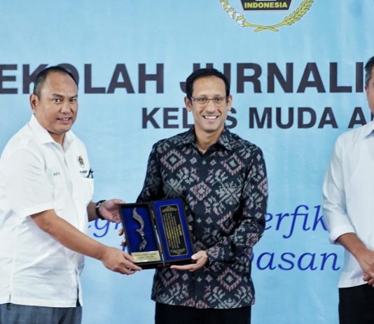 Buka Sekolah Jurnalisme Indonesia, Nadiem Makarim: Kita Berkompetisi dengan AI