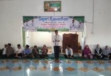 Pimpin Safari Ramadhan di Desa Tirtalaga, Sekda Syamsudin Serahkan Sejumlah Bantuan