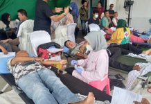 Hari Kartini, Kaum Wanita Donorkan Darah Di Markas PMI Lampung Utara