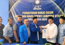 Hamartoni Ahadis Kembalikan Berkas Pendaftaran Balon Bupati Di 5 Parpol