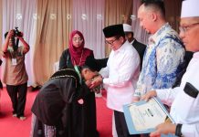 Pj. Gubernur Samsudin Hadiri Wisuda Tahfidz Pondok Pesantren Sabilul Mustofha Lampung Selatan
