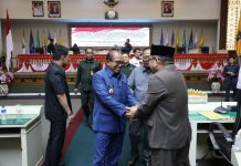 Pj. Gubernur Samsudin Hadiri Rapat Paripurna Laporan Panang DPRD Provinsi Lampung
