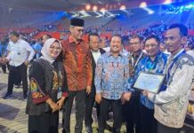 Pokmas jaya Bahari Abadi Lampungtimur Meraih Penghargaan dari Mentri Kelautan