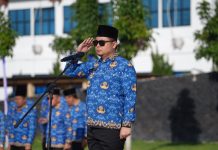 Pj Sekda Mesuji Minta ASN Tingkatkan Profesionalisme dan Disiplin