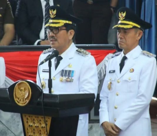 Hadiri Rapat Paripurna, Bupati dan Wakil Bupati Lampung Utara Sampaikan Visi Misi