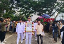Jenazah Bupati Way Kanan Periode 2025-2030, Ali Rahman Tiba di Rumah Duka Kampung Negeri Baru