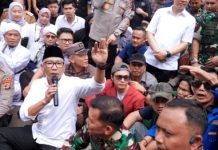 Pemprov Lampung Duduk Bersila Dengarkan Aspirasi Mahasiswa Lampung 