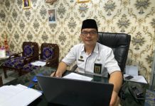 Miris! Kakan Haji dan Umrah Lampung Utara ‘Buta’ Data Jamaah, Malah Suruh Wartawan Hubungi Sendiri Jamaah