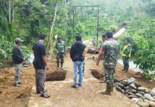 Kejar Target, Pembangunan Jembatan Perintis Garuda Dikebut Memasuki Hari ke-12