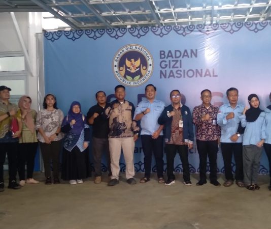 Kemenpan Sidak Dapur MBG Kotabumi Ilir 2. Syukron : Protein Hewani Tersedia