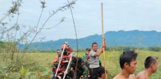 Dramatis! Terhalang Gulma Tebal, TNI/Basarnas Berhasil Evakuasi Jasad Warga Ogan Lima yang Hilang di Waduk Way Rarem