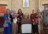 Ratusan Peserta HUT REI Kunjungi Dekranasda Lampung, Produk Kriya, Wastra dan Kuliner Jadi Daya Tarik