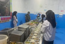 Babinsa Sindang Sari Monitoring Kegiatan Dapur MBG di Kecamatan Kotabumi