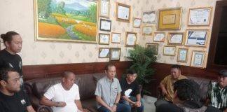 Dampingi Pelaku Penembakan Menyerahkan Diri, Wabup Romli Sampaikan Permohonan Maaf